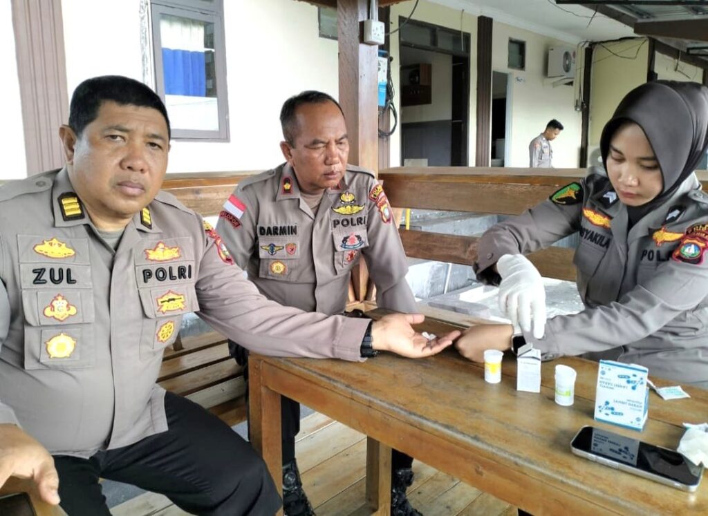 Dokkes Polres Lingga Cek Kesehatan Personel, Deteksi Dini Penyakit Jadi Prioritas