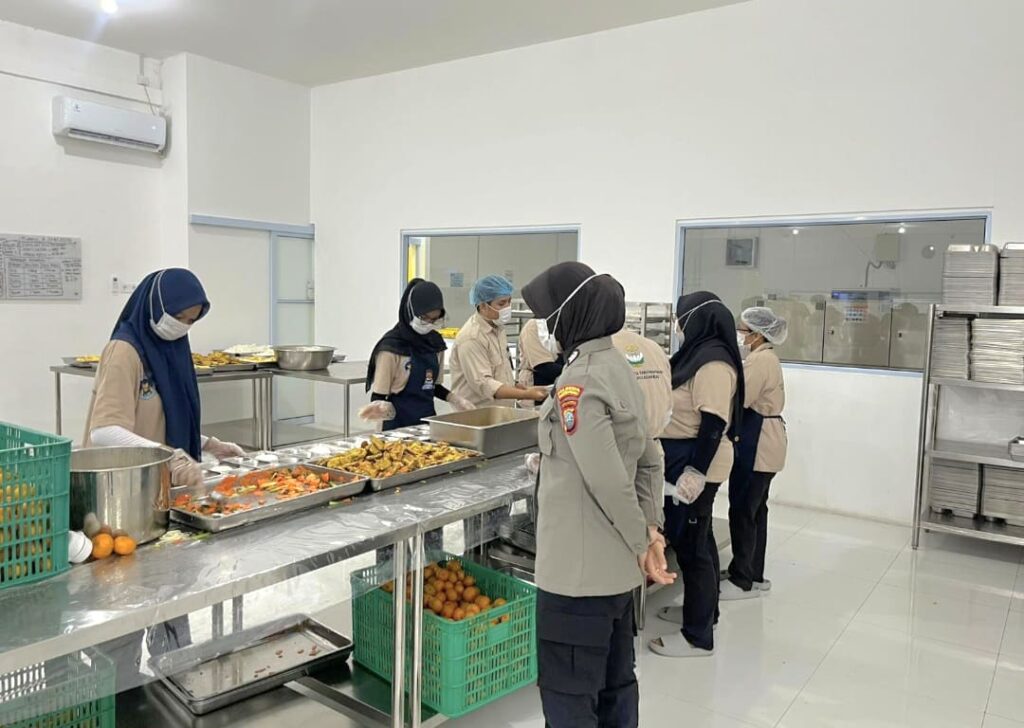 Polresta Tanjungpinang Cek Dapur MBG, Pastikan Makanan Aman dan Bergizi untuk Masyarakat