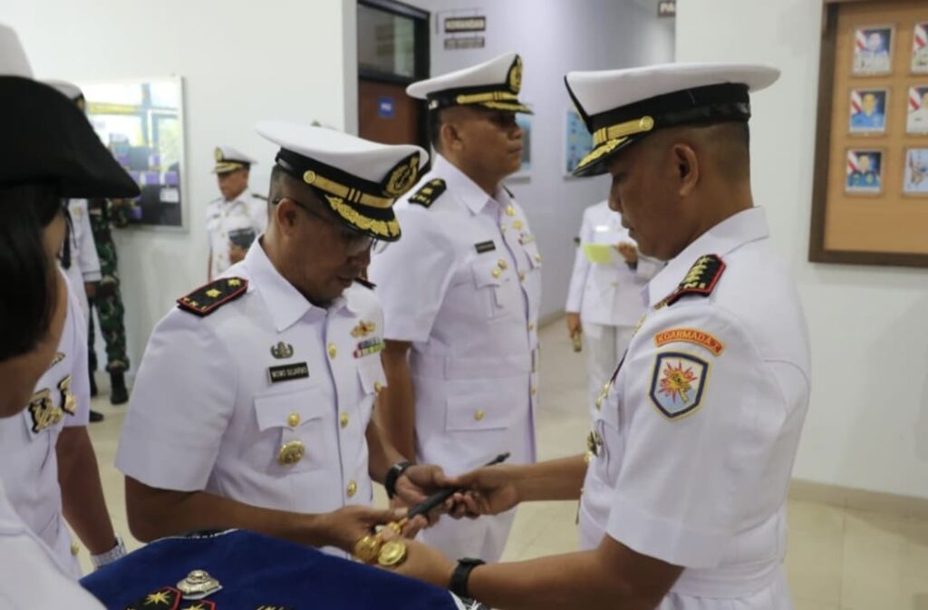 Dansatran Koarmada I Pimpin Sertijab Komandan KRI Pulau Rusa-726 dan KRI Pulau Rangsang-727