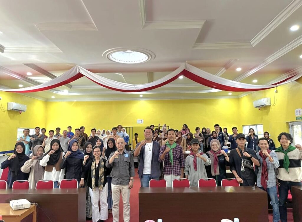 Mahasiswa dan Pelajar di Tanjungpinang Perdalam Strategi Advokasi Lingkungan, Tekankan Peran Digital