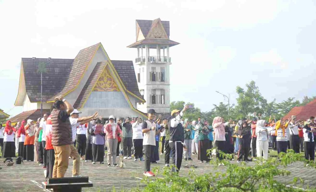 Pererat Kekompakan ASN, Pemko Tanjungpinang Gelar Senam Bersama dan Perayaan Ulang Tahun Pegawai