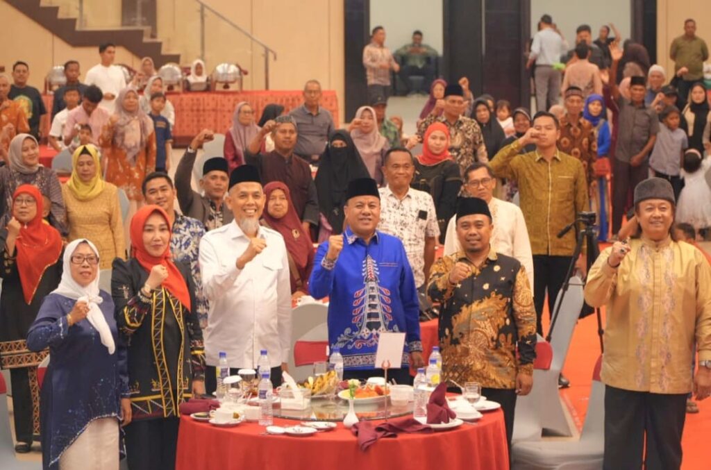 Wali Kota Dumai Puji Kepemimpinan Suhardiman Amby, Ajak Warga Kuansing Perkuat Persaudaraan di Perantauan