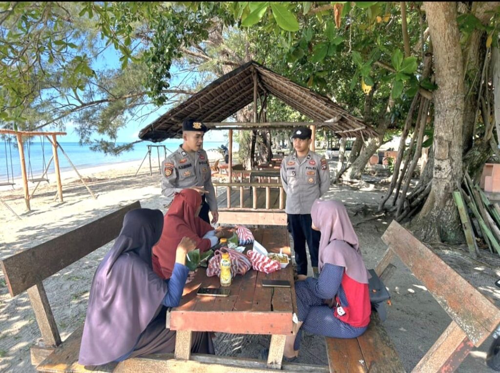 Polres Lingga Tingkatkan Patroli di Destinasi Wisata, Pastikan Libur Akhir Pekan Aman