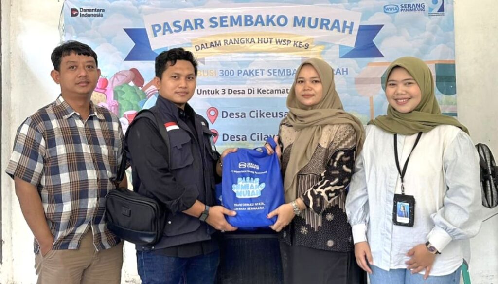 Wika Serang–Panimbang Gelar Pasar Sembako Murah, Salurkan 300 Paket untuk Warga Terdampak Tol