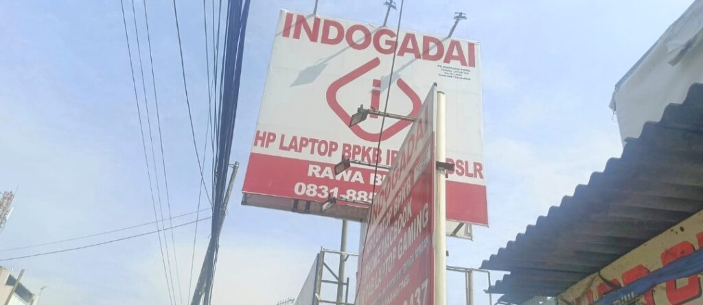 Reklame Diduga Tak Berizin di Cengkareng Jadi Sorotan, Warga Pertanyakan Ketegasan Pemkot Jakbar