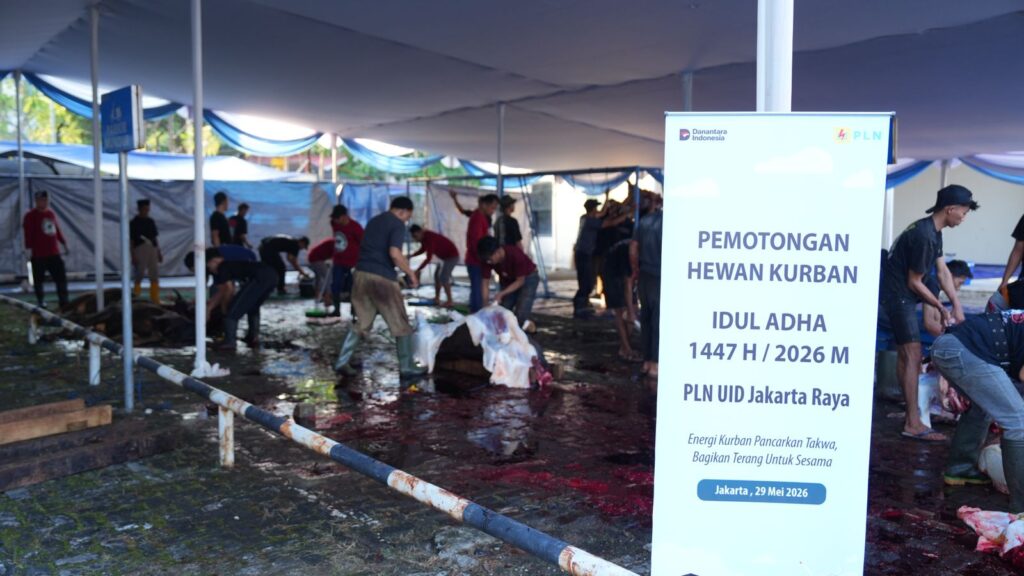 Tebar Kebahagian Idul Adha, 255 Hewan Kurban PLN UID Jakarta Raya Jangkau Ribuan Masyarakat yang Membutuhkan
