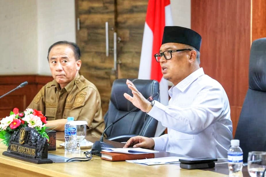 Wagub Kepri Tekankan Standarisasi Pelaporan BUMD, Dorong Efisiensi dan Peningkatan PAD
