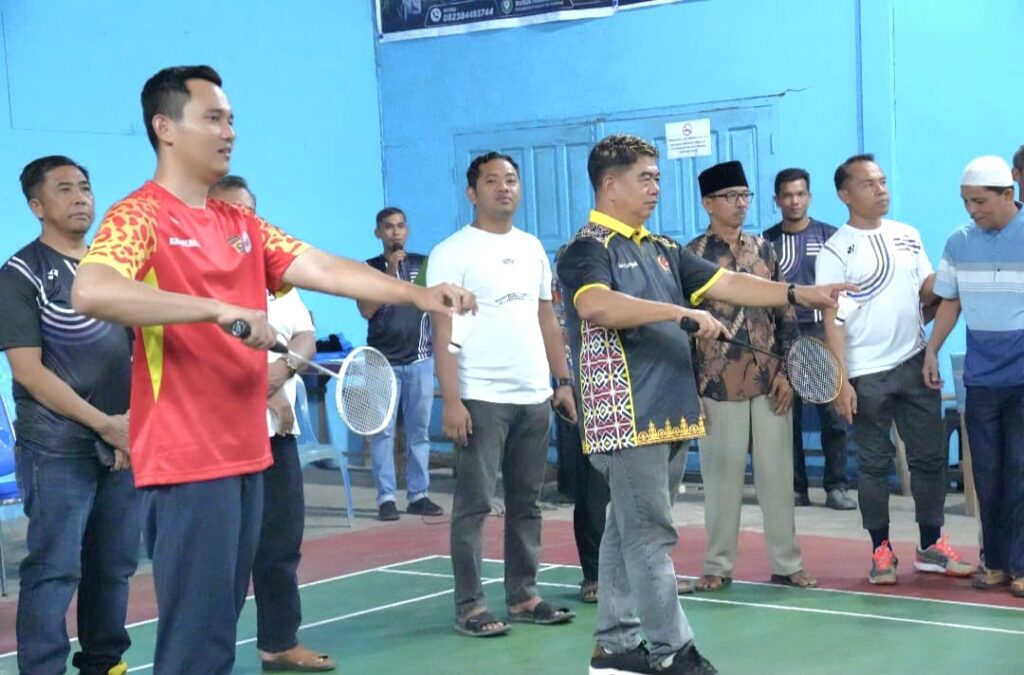 Kapolres Kuansing Cup 2026 Resmi Bergulir, AKBP Hidayat Ajak Atlet Junjung Sportivitas