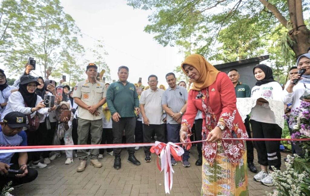 Wali Kota Jakbar Resmikan Taman Kosambi, Ruang Hijau Baru untuk Warga Cengkareng