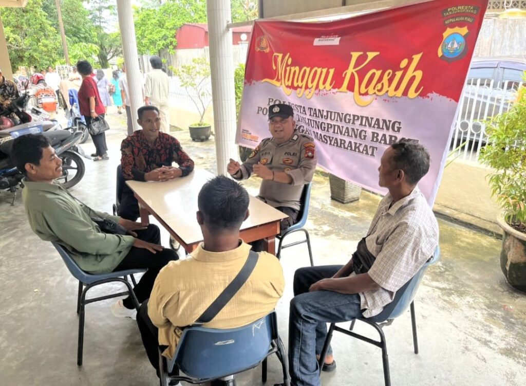 Lewat Minggu Kasih, Polsek Tanjungpinang Barat Ajak Masyarakat Jaga Kamtibmas