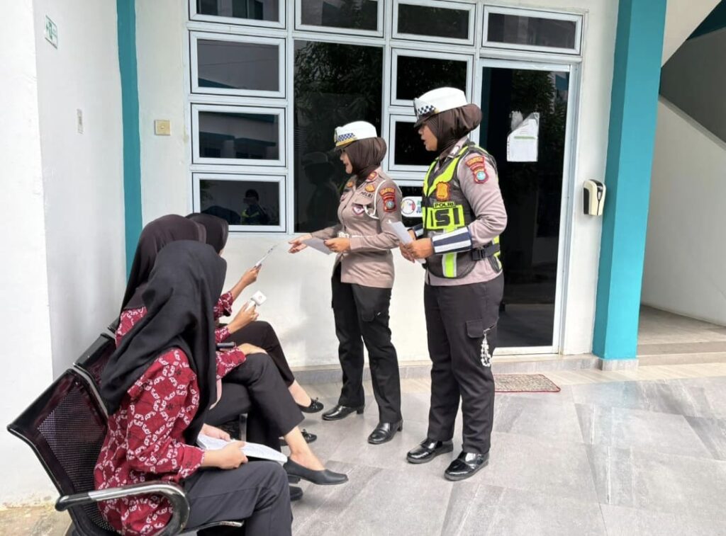 Satlantas Polresta Tanjungpinang Edukasi Mahasiswa Poltekkes Jadi Pelopor Keselamatan Berlalu Lintas