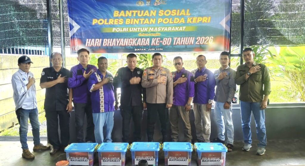 Sambut Hari Bhayangkara ke-80, Polres Bintan Bagikan 250 Paket Sembako untuk Buruh dan Serikat Pekerja