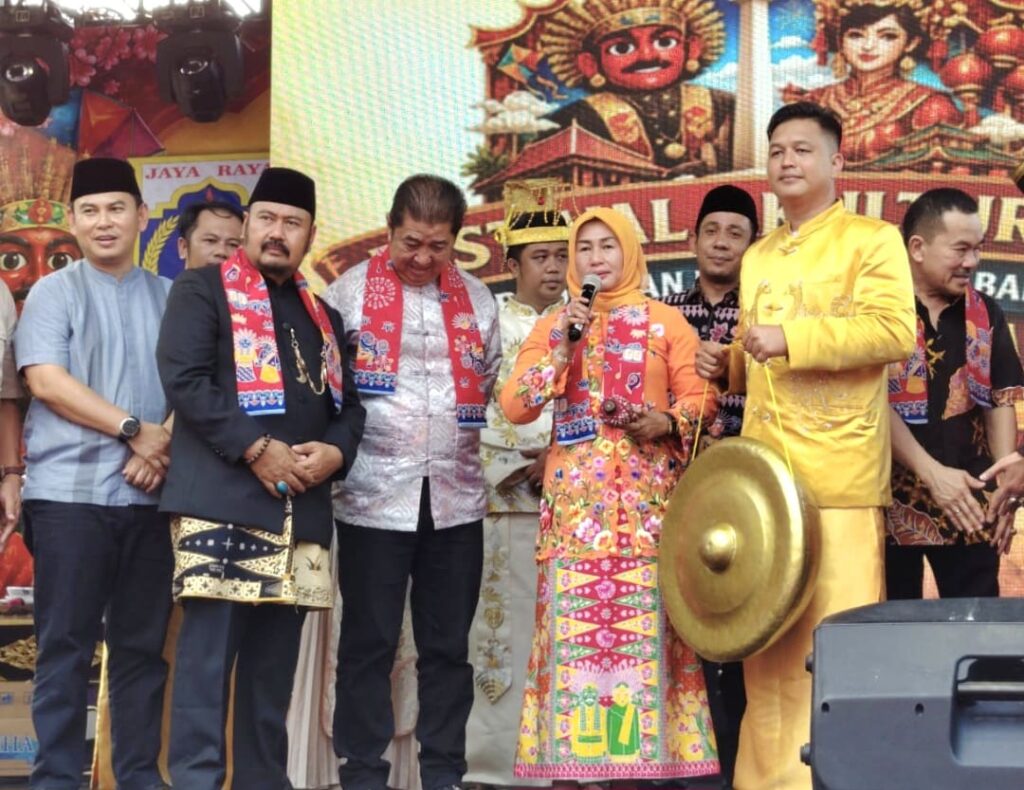 Festival Akulturasi Betawi-Tionghoa Semarakkan HUT ke-499 Jakarta, Wali Kota Jakbar Apresiasi Harmoni Budaya