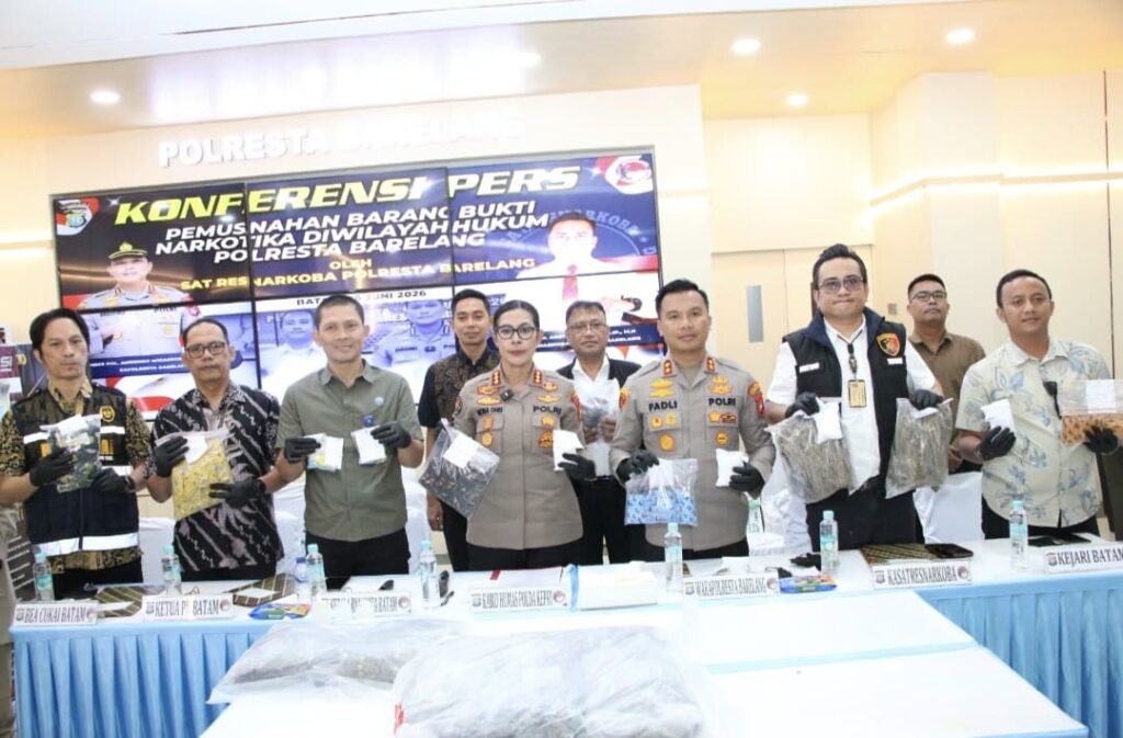 Polresta Barelang Bongkar Jaringan Narkoba Antarprovinsi, Sita 1 Kg Sabu Bermodus Paket Perlengkapan Bayi
