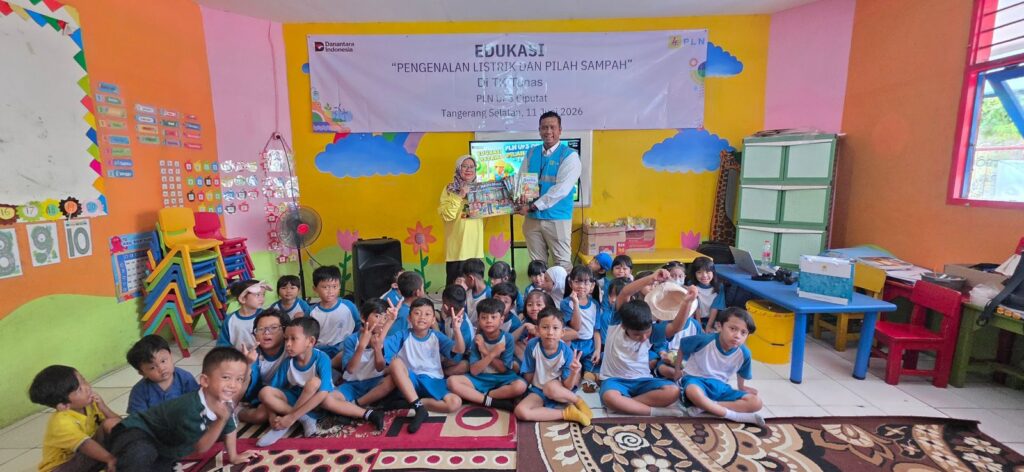 Pilah Sampah dan Kenali Listrik Aman, PLN Bangun Generasi Peduli Masa Depan