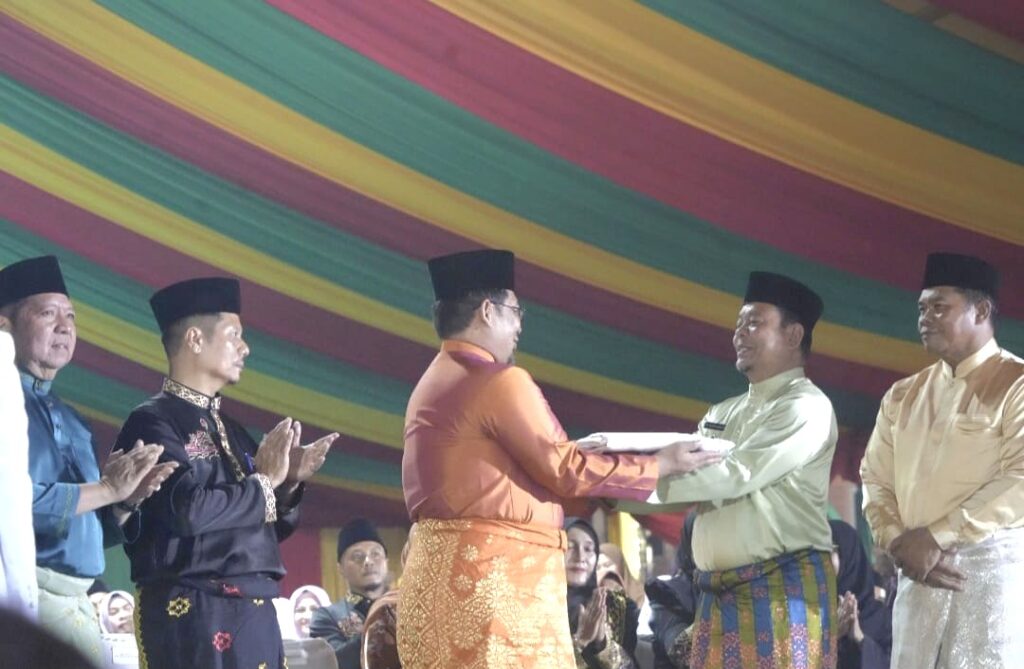 MTQ Riau ke-44 Resmi Ditutup, Rokan Hilir Juara Umum, Kuansing Sukses Jadi Tuan Rumah