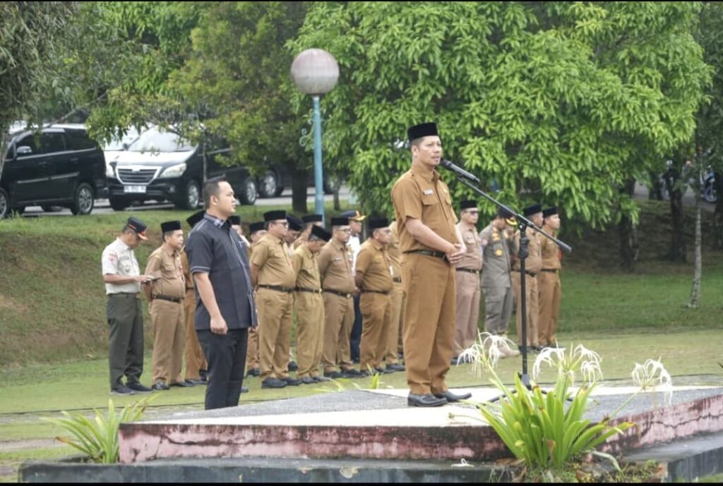 Plt Bupati Kuansing Minta ASN Jaga Kondusivitas dan Maksimalkan Pelayanan Publik