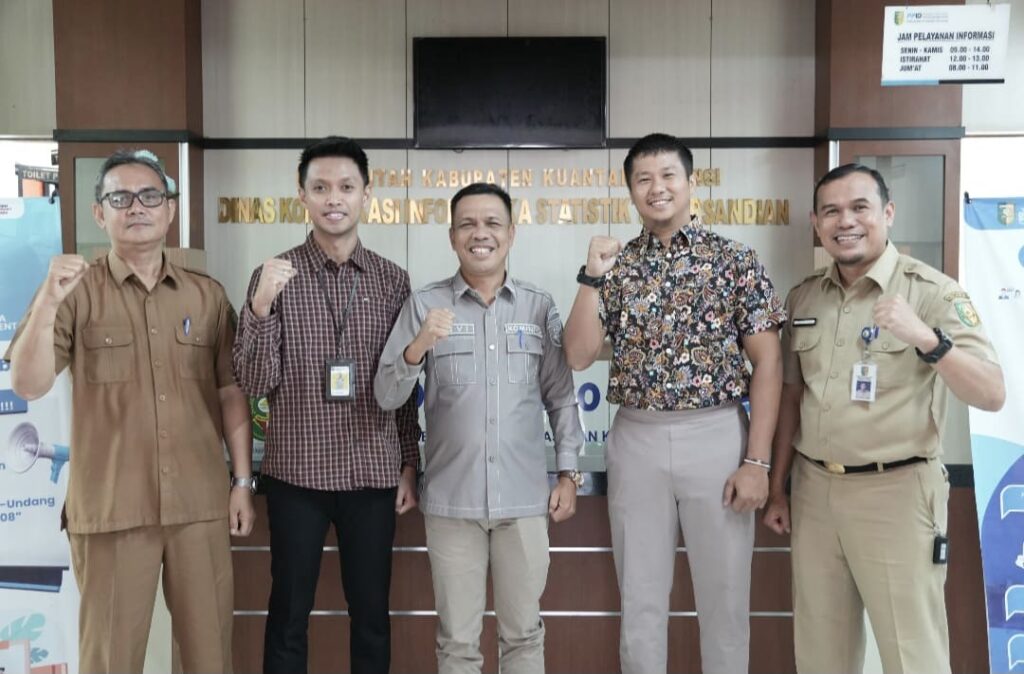 Kominfoss Kuansing dan KP2KP Teluk Kuantan Perkuat Sinergi Edukasi Perpajakan