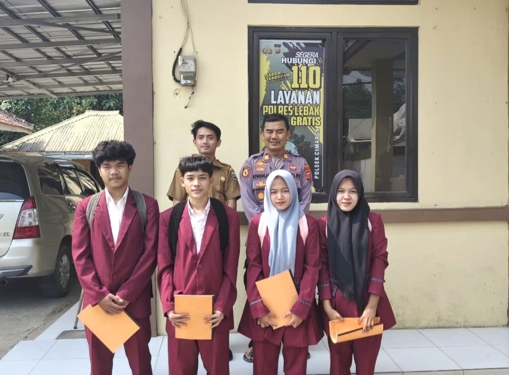Dukung Dunia Pendidikan, Polsek Cimarga Terima Siswa PKL SMKN 1 Kalanganyar Selama Enam Bulan