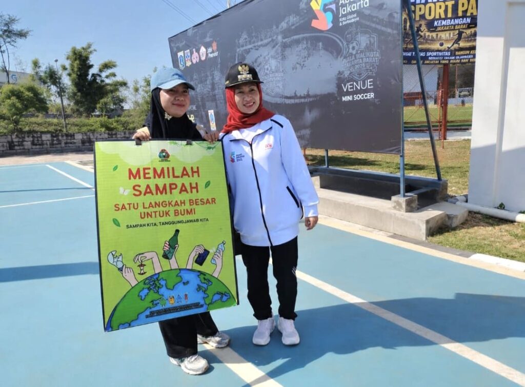 Iin Mutmainnah Luncurkan Kampanye Pilah Sampah, Ajak Warga Jakarta Barat Peduli Lingkungan