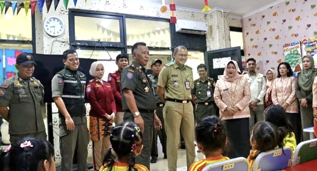 DWP Satpol PP Jakarta Barat Tanamkan Disiplin dan Kesadaran Perlindungan Diri Sejak Usia Dini