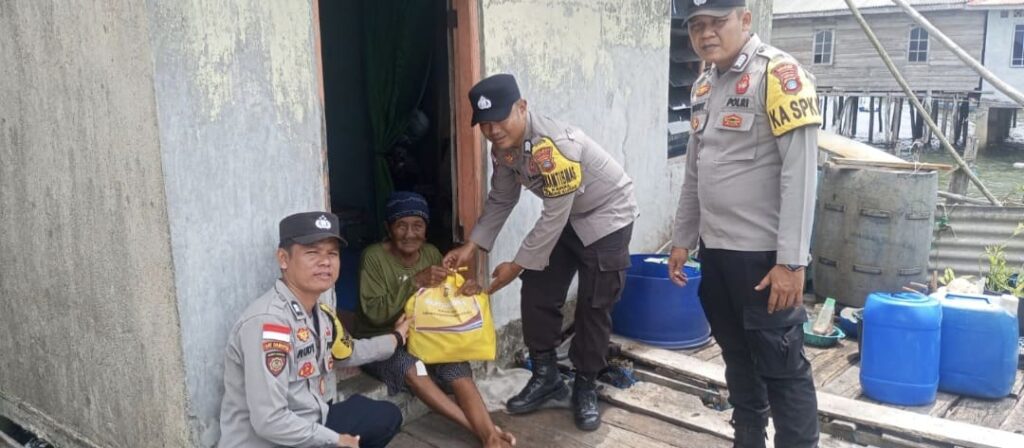 Polres Bintan Salurkan Bantuan bagi Tiga Keluarga Korban Angin Kencang di Gunung Kijang