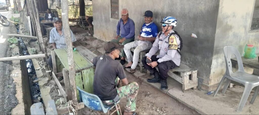 Bhabinkamtibmas Tanjung Unggat Gencarkan Edukasi Pencegahan Karhutla di Tengah Ancaman El Nino