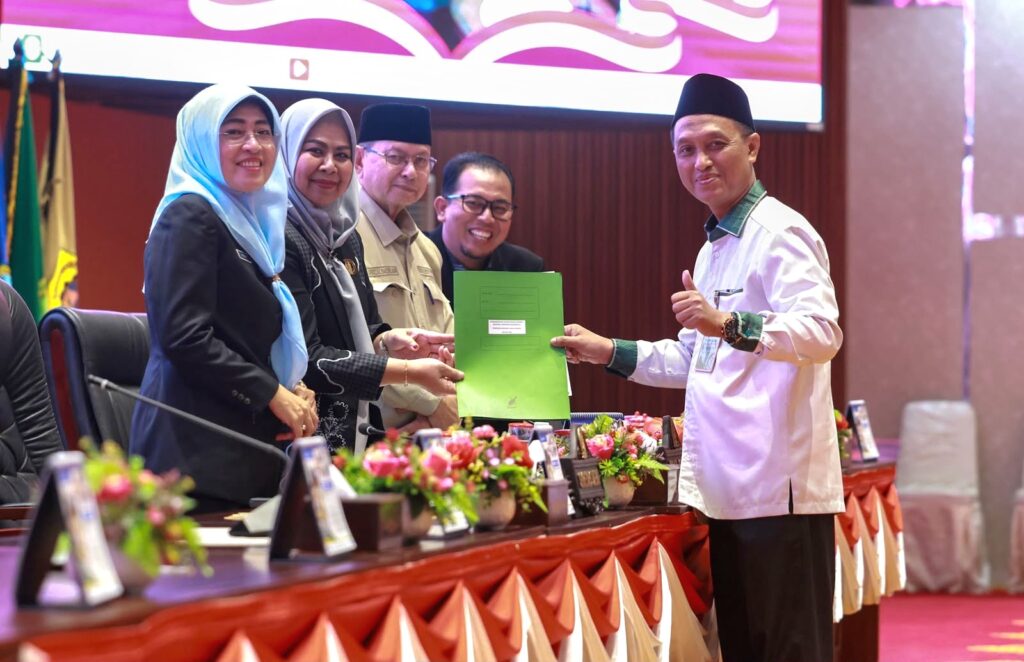 Seluruh Fraksi DPRD Kepri Setujui Pembahasan Lanjutan Ranperda Pengelolaan Barang Milik Daerah