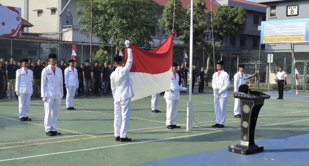 Lapas Batam Gelar Upacara HUT ke-81 RI, Tekankan Pembinaan Humanis bagi Warga Binaan