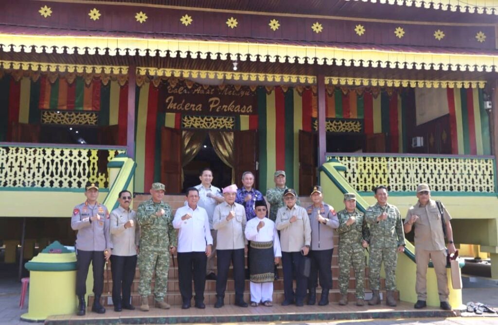 Menko Polkam Djamari Chaniago Kunjungi Pulau Penyengat, Polresta Tanjungpinang Perketat Pengamanan