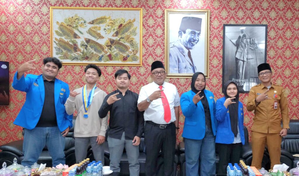 Terima Audiensi PMII, Lis Darmansyah Dorong Mahasiswa Kritis dan Tawarkan Solusi