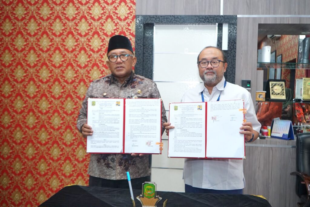 Lis Darmansyah Terima Aset Gedung PIP2B dari Kementerian PU