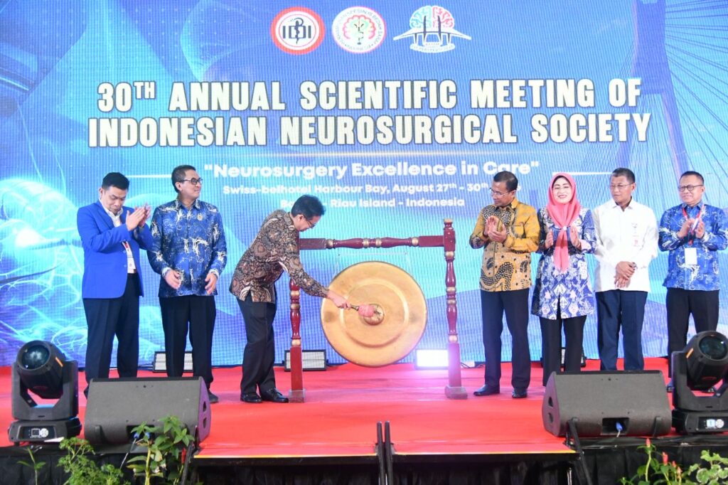 Menkes Dorong Pemerataan Layanan Bedah Saraf hingga ke Daerah