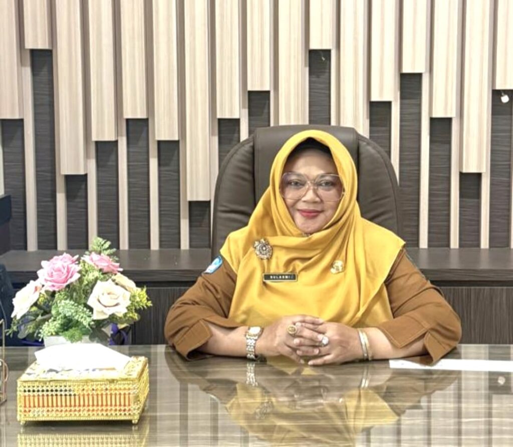 SMKN 1 Tanjungpinang Bantah Wajibkan Siswa Baru Membeli Seragam dari Sekolah
