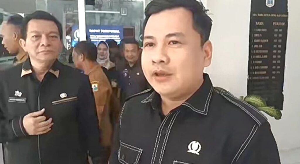 Sejumlah Anggota DPRD Lebak Walkout dari Paripurna, Kehadiran Eksekutif Dipersoalkan