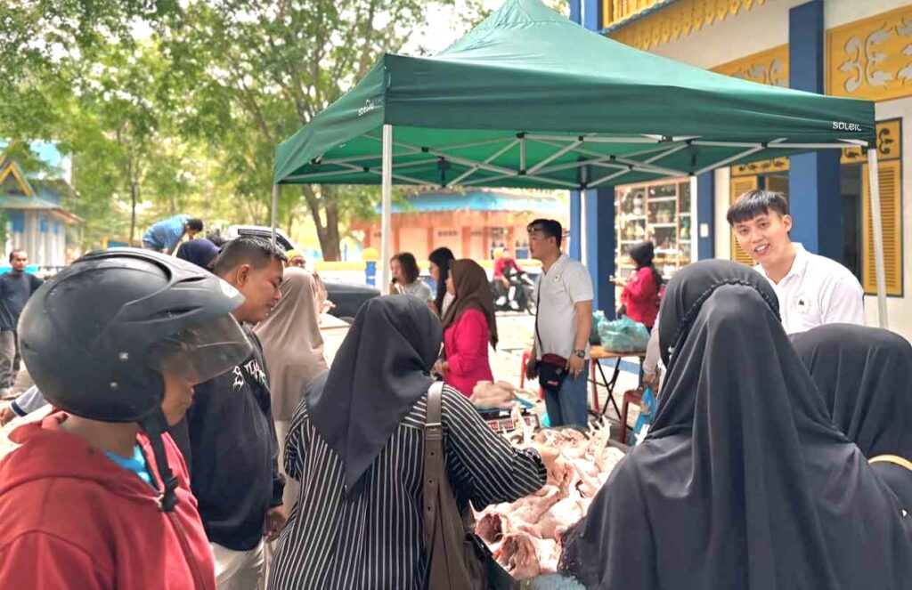 Operasi Pasar Murah di Tanjungpinang, Ayam Potong Dijual Rp35.000 Per Kilogram