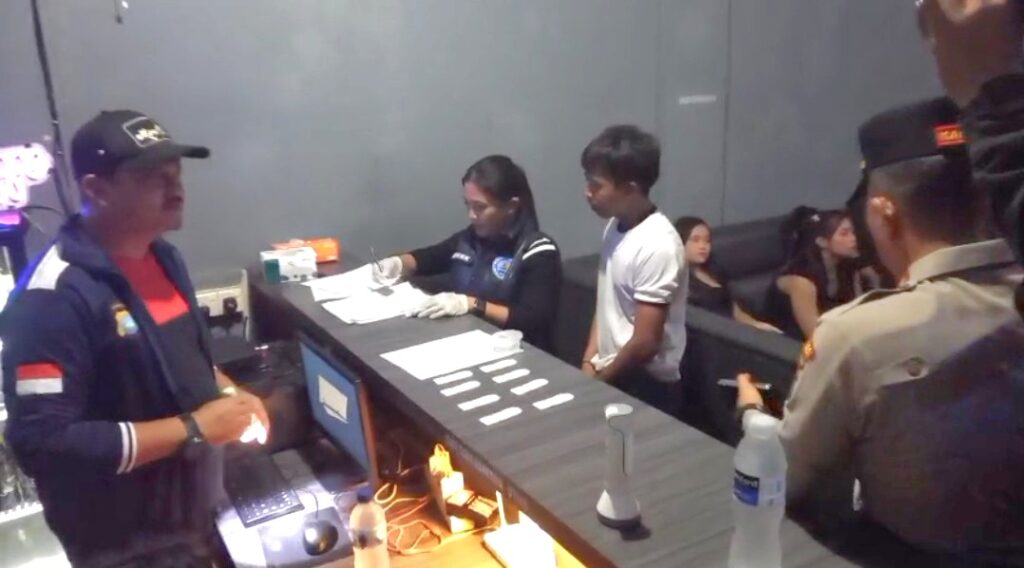 Razia Narkoba di Tanjungpinang, Satu Orang Positif Amfetamin dan Dua Bong Ditemukan