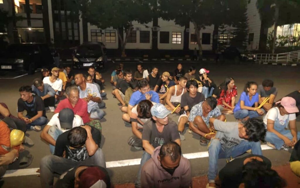 Polda Kepri Amankan 64 Orang di Kampung Madani Batam, Dorong Pemulihan Kawasan Narkoba