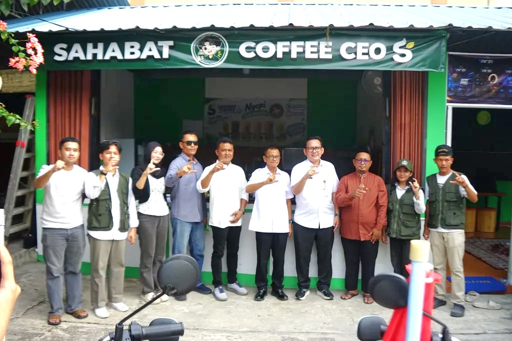 Resmikan Sahabat Coffee CEO, Raja Ariza Dorong UMKM Buka Peluang Kerja