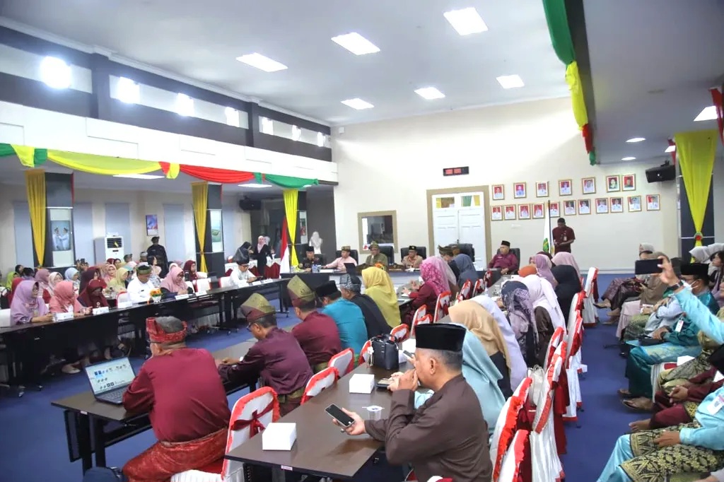 Lis Darmansyah Minta Kepala Sekolah Cepat Tangani Persoalan dan Utamakan Keselamatan Siswa